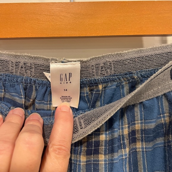 Gap Kids, boy’s PJ bottom - Picture 8 of 12